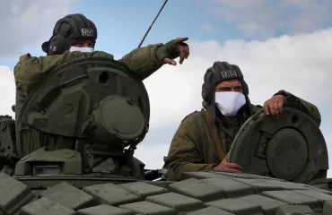 Почему НАТО настаивает на том, что российские войска находятся на границе с Украиной?