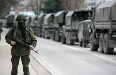Министр обороны Великобритании сомневается в отводе российских войск от границы с Украиной