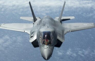 Британский истребитель F-35 потерпел крушение в Средиземном море 