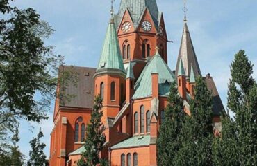 Любовь не скроешь: немецкий священник исполнил национальный гимн Турции в колокола! 