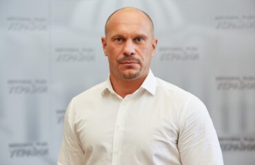 К поздравившему Путина с днем рождения депутату Верховной Рады Илье Киве пришли с обыском