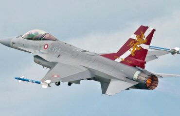 Дания снимает с вооружения F-16 и ищет покупателей