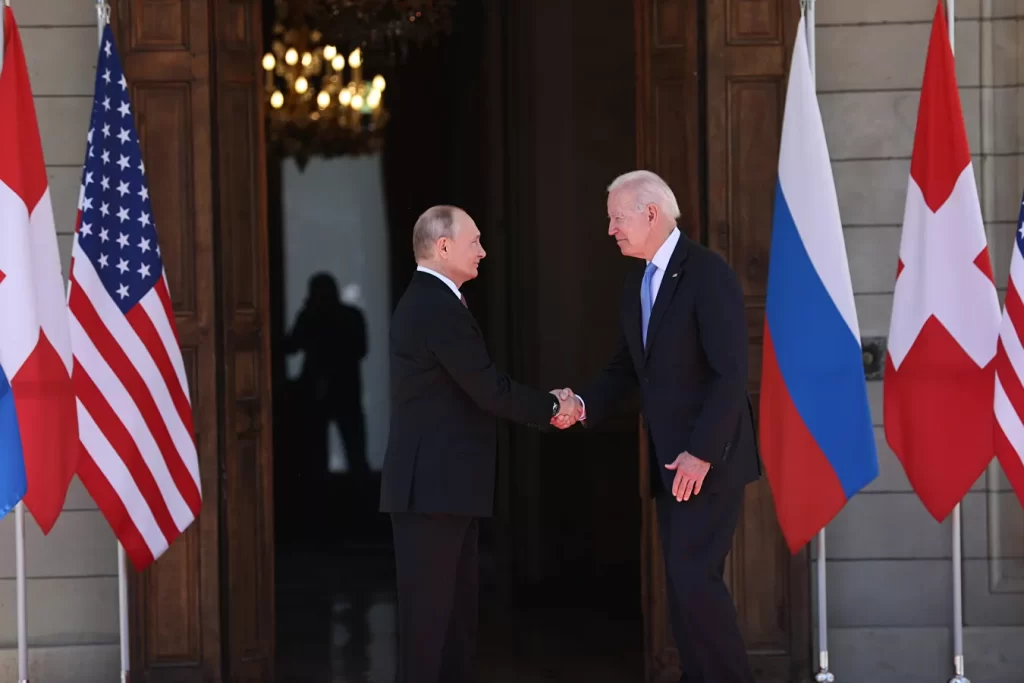 МИД РФ опубликовал проекты договоров России с НАТО и США о гарантиях безопасности