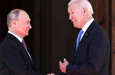В Кремле рассказали, о чем говорили Путин и Байден: для России главное – не компромисс