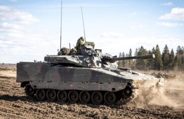 Эстония: 44 бронемашины CV-9035EE будут оснащены FGM-148 Javelin 