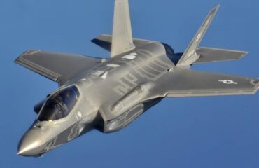 Япония попросила США прекратить полеты F-16 после сброса топливных баков