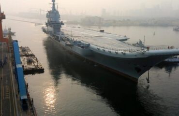 Китайский авианосец Liaoning может быть выставлен на продажу