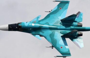 Российский Су-34 “Красный 01” ВКС РФ попал в ДТП из-за снега (видео) 