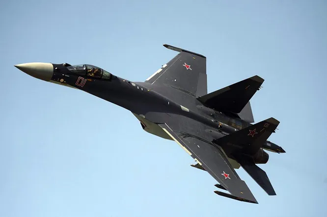 Россия перебрасывает в Белоруссию истребители Су-35С