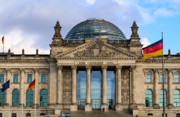 The Wall Street Journal: Германия – ненадежный партнер, он отклоняется от курса Вашингтона 