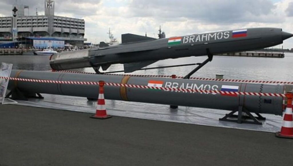 Филиппины усилены тремя ракетными артиллерийскими установками BRAHMOS