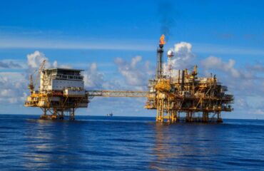 Цена на нефть достигла максимума с октября 2014 года