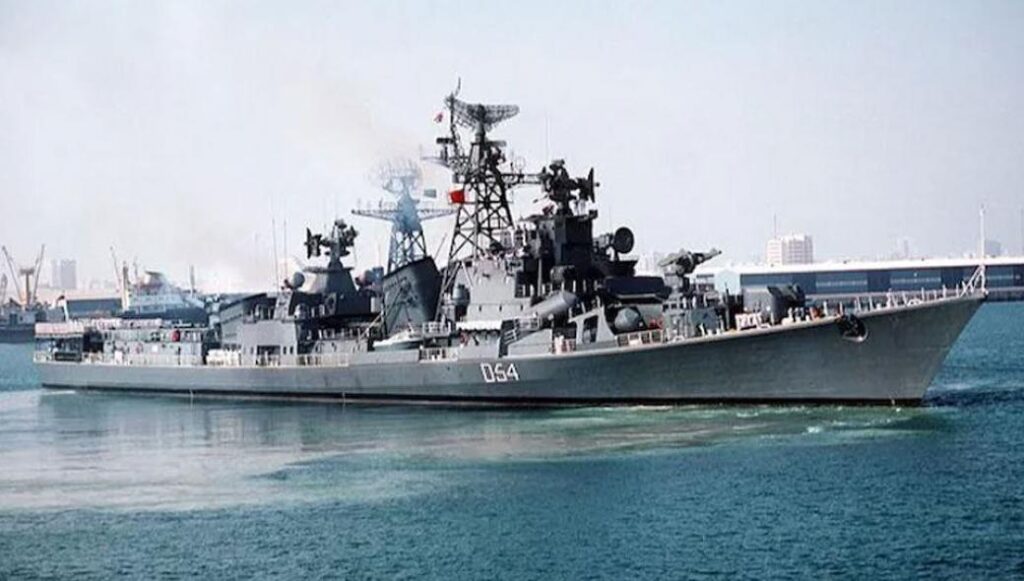 Авария на эсминце INS Ranvir ВМС Индии: трое погибших