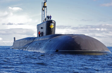 Два года назад: Российская атомная подлодка протаранила британский фрегат