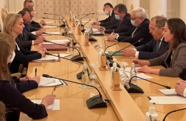 Ситуация на Украине и гарантии безопасности: Встреча Лаврова и Трасс в Москве