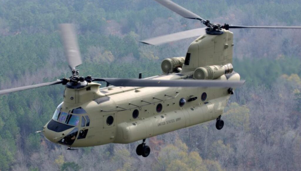 Испания получила первый модернизированный CH-47F Chinook