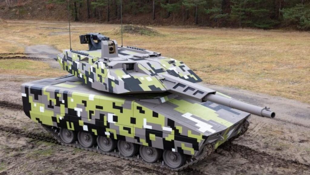 Немецкий Rheinmetall представил последнюю версию боевой бронированной машины Lynx-120