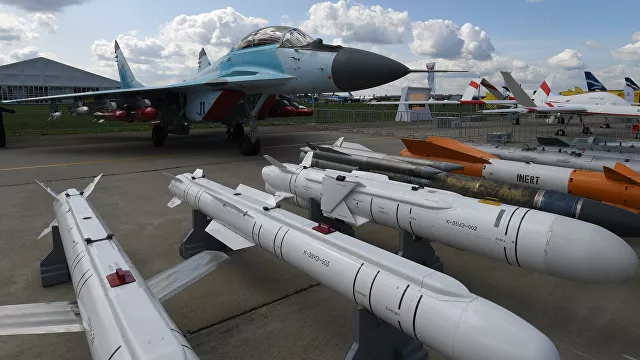 Минобороны РФ: Российская армия не бьет по гражданским объектам