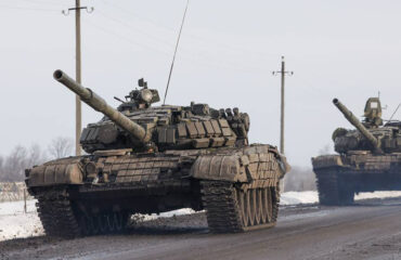 Взрыв у киевской телебашни и окружение Мариуполя, второй раунд переговоров России и Украины