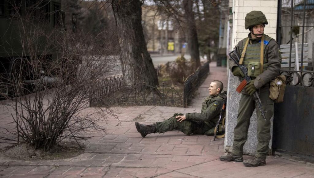 Украина продолжает распространять фейки, выдавая свои потери за потери российской армии