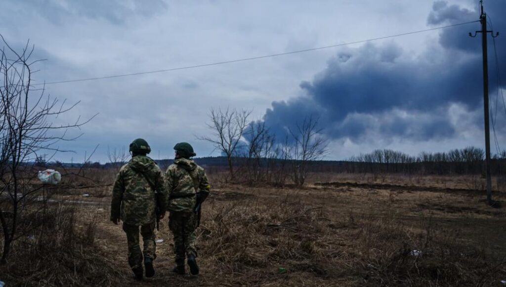 Видео: Российский удар по украинским позициям в Донецкой области