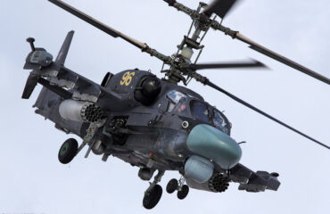 Минобороны России показало работу боевых вертолетов Ми-28н и Ка-52 в военной операции на Украине