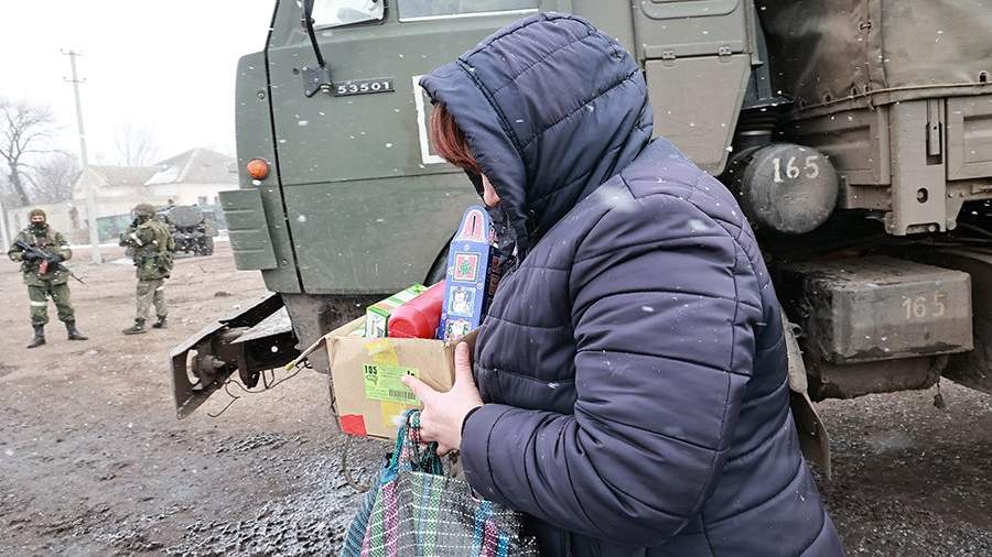 Российские военнослужащие доставили более 60 тонн гуманитарной помощи в Изюм