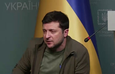 Видео: Лавров о заявлениях Зеленского: “Он много разного говорит. Это зависит от того, что он выпил или покурил”