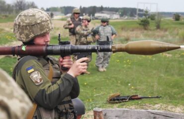 Греция не планирует дальнейшие поставки оружия на Украину