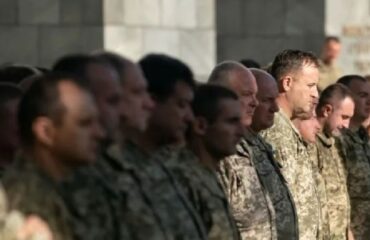 Видео: Националисты полка “Азов” в тюрьме