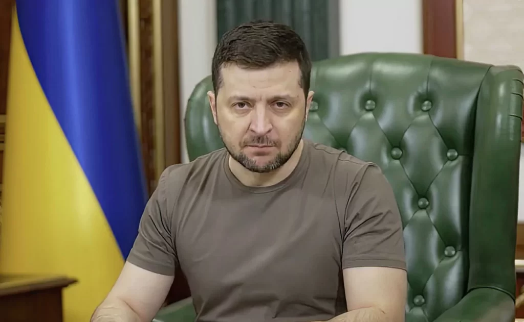 Зеленский просит у парламента Словакии больше оружия, антироссийских санкций и поддержки в вопросе принятия Украины в ЕС