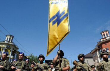 Видео: “Азовцы” использовали школы под лагеря базирования