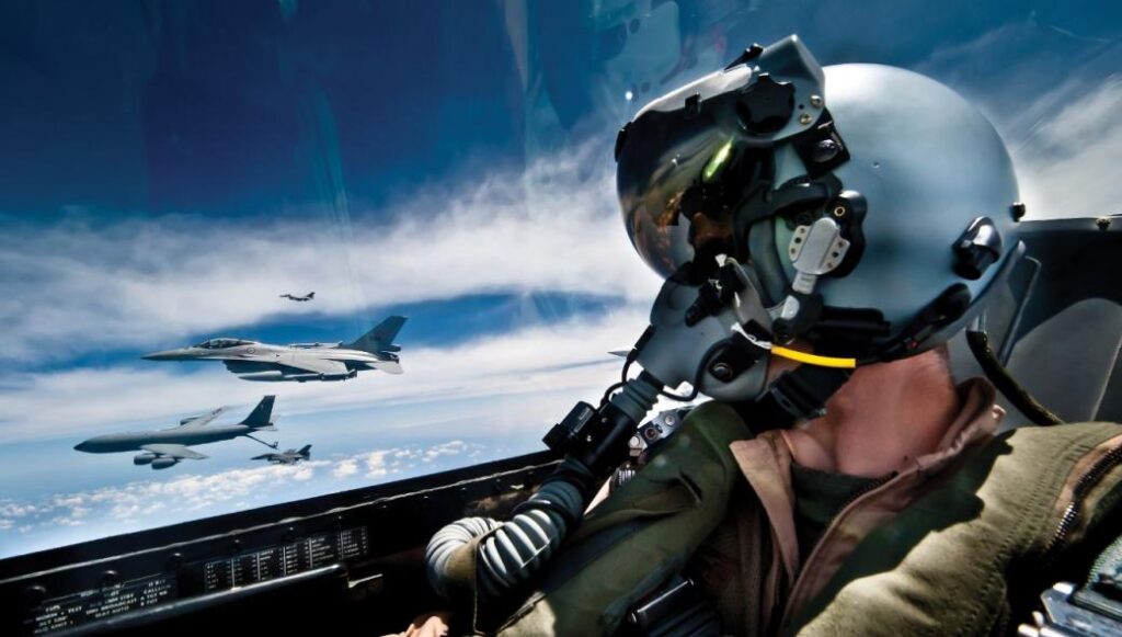 Новая эра: JHMCS заменяются системами THALES 