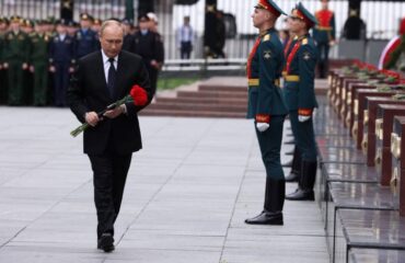 «Пора отбиваться»: немецкий эксперт рассказал о девизе Путина