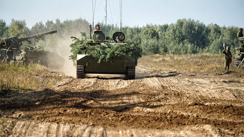 В ВС Белоруссии начались тренировки по переходу с мирного на военное время