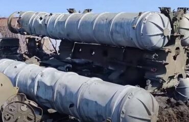 Российский боец в упор расстрелял украинский С-300, вызвав детонацию ракет