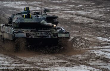 Министр обороны ФРГ заявил, что первые танки Leopard могут быть поставлены Киеву через 3-4 месяца