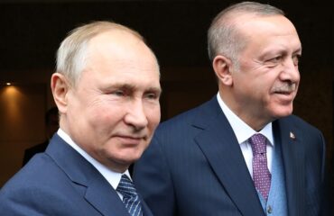 Путин по телефону тепло поздравил Эрдогана с 70-летием